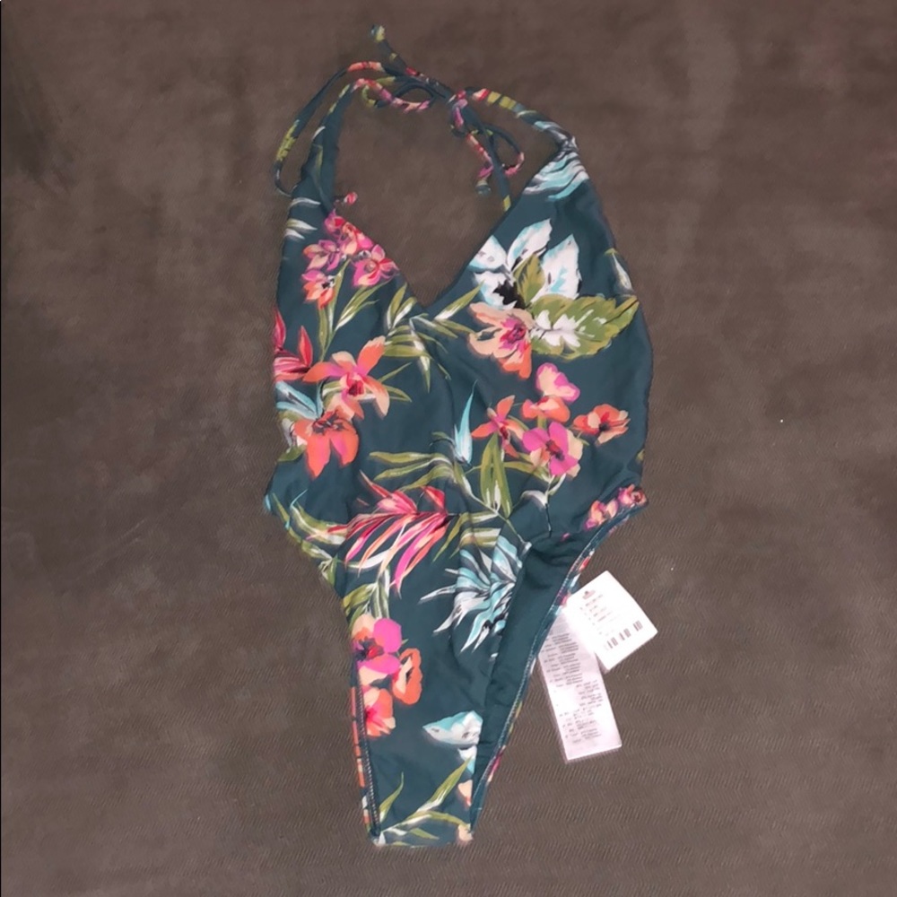 Billabong one piece bathing suit